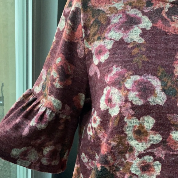 Moa Moa L ladies top flared 3/4 sleeves - Picture 2 of 5